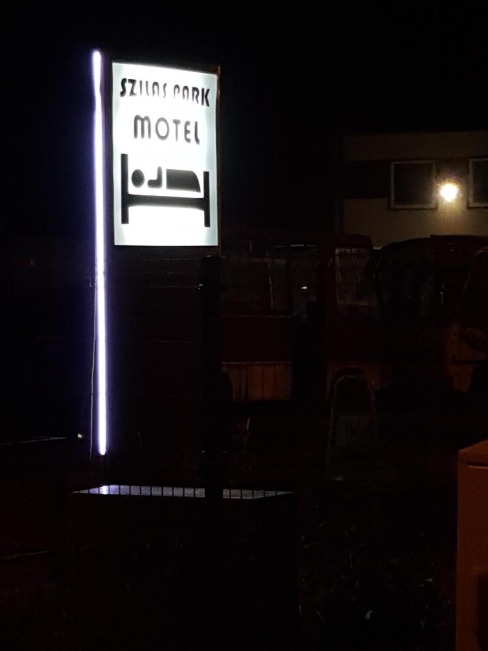 Szilas Park Motel Nagytarcsa Εξωτερικό φωτογραφία